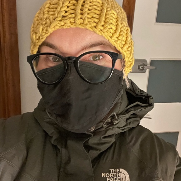 Meet your Posher, Clair - Picture 2 of 2